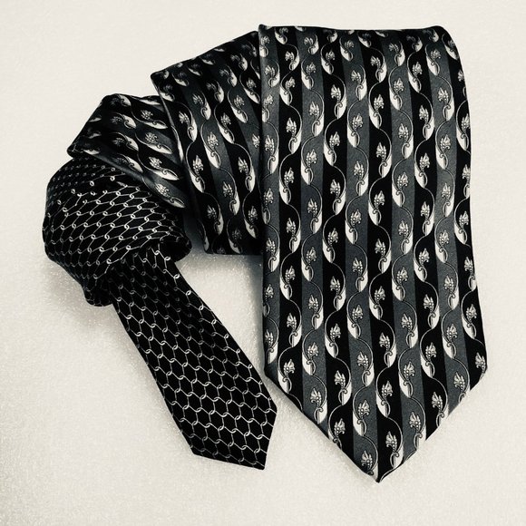 Versace Black Gray Silk Tie - AS IS